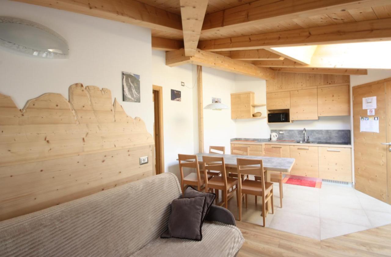 Ferienwohnung Casa Mirandola Montana Commezzadura Exterior foto